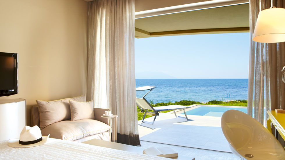 Astir Executive Suite, Master Bedroom with Private Pool and Aegean Sea View